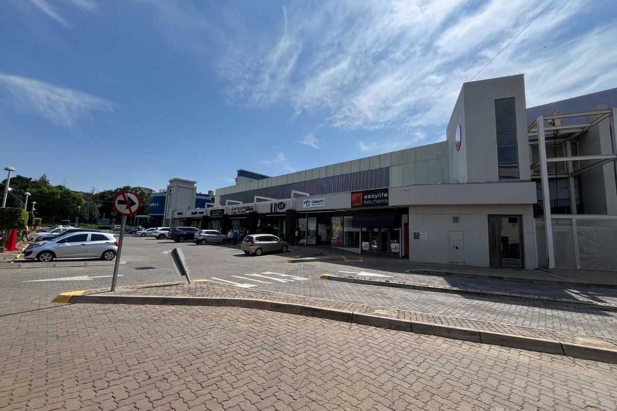 Retail To Rent in Brooklyn - Photo 3