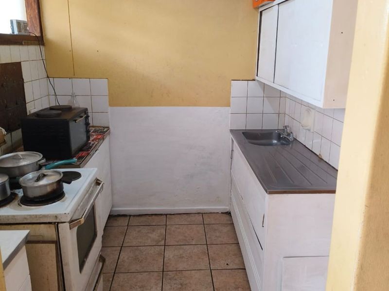 Apartment For Sale in Sunnyside - Photo 7