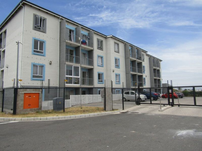Apartment For Sale in Highbury - Photo 1