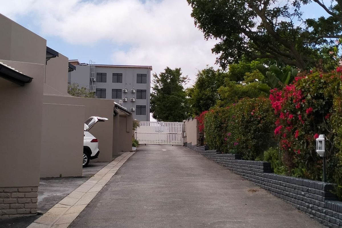 Townhouse To Rent in Dormehls Drift - Photo 2