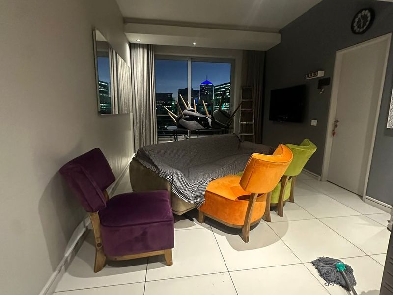 Apartment To Rent in Sandown - Photo 5