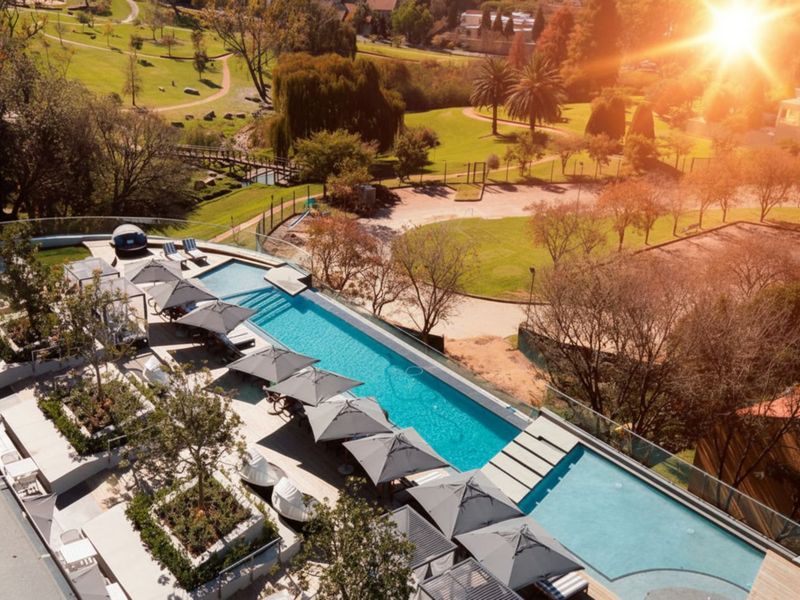 Apartment For Sale in Sandown - Photo 2