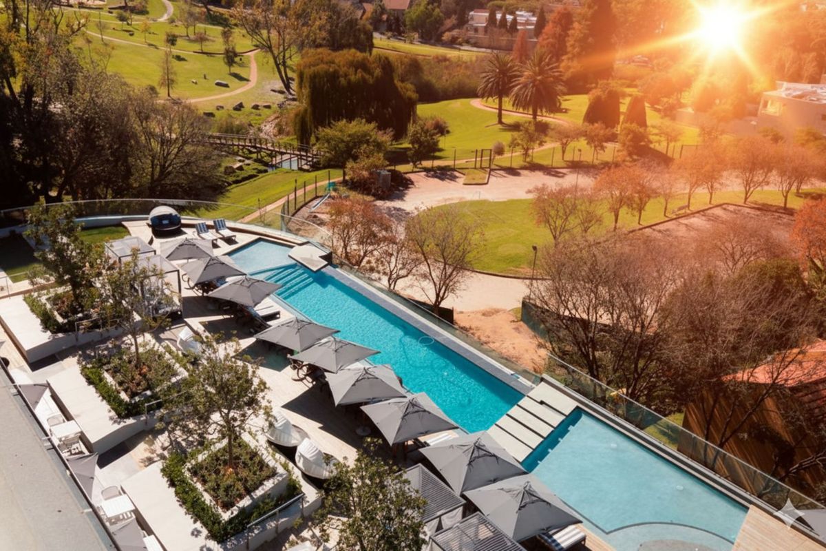 Apartment For Sale in Sandown - Photo 2