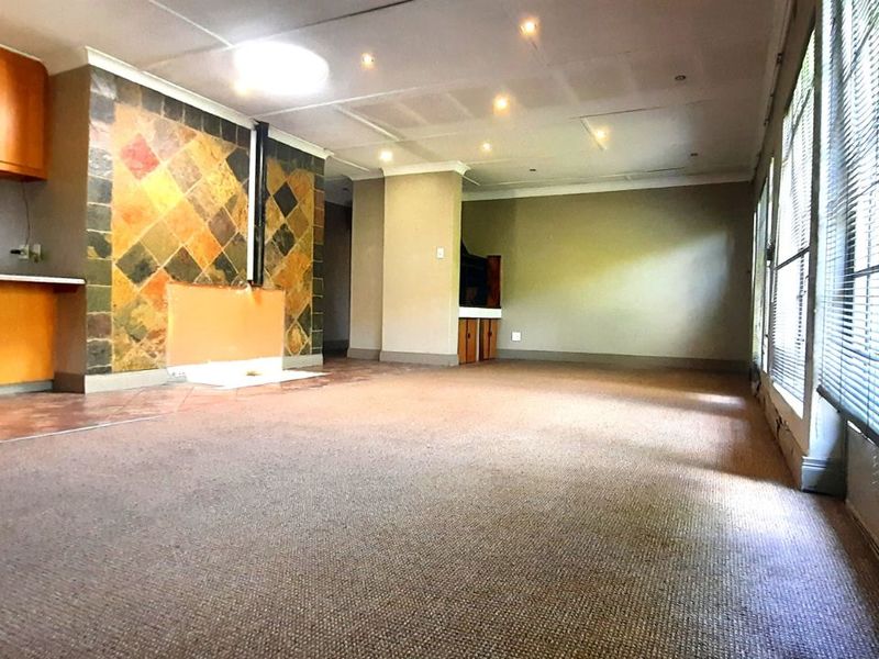 House For Sale in Ermelo Central - Photo 4