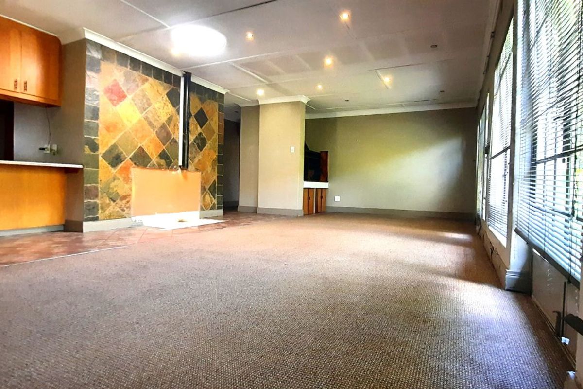 House For Sale in Ermelo Central - Photo 4