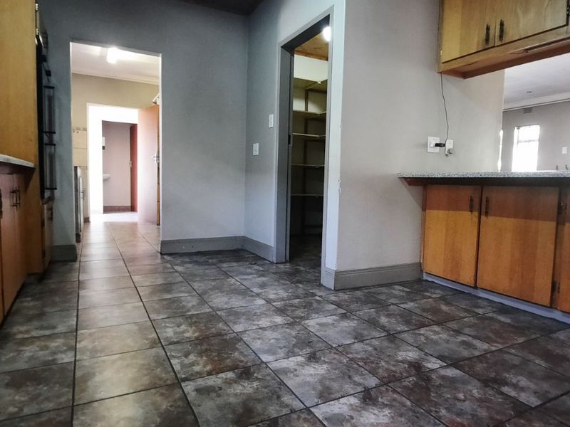 House For Sale in Ermelo Central - Photo 8