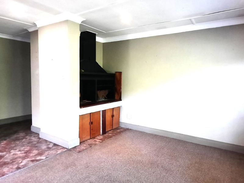 House For Sale in Ermelo Central - Photo 7