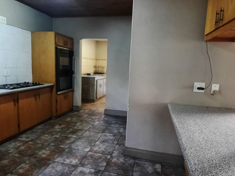 House For Sale in Ermelo Central - Photo 10