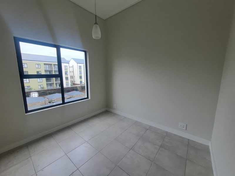 Apartment To Rent in Mooikloof - Photo 4