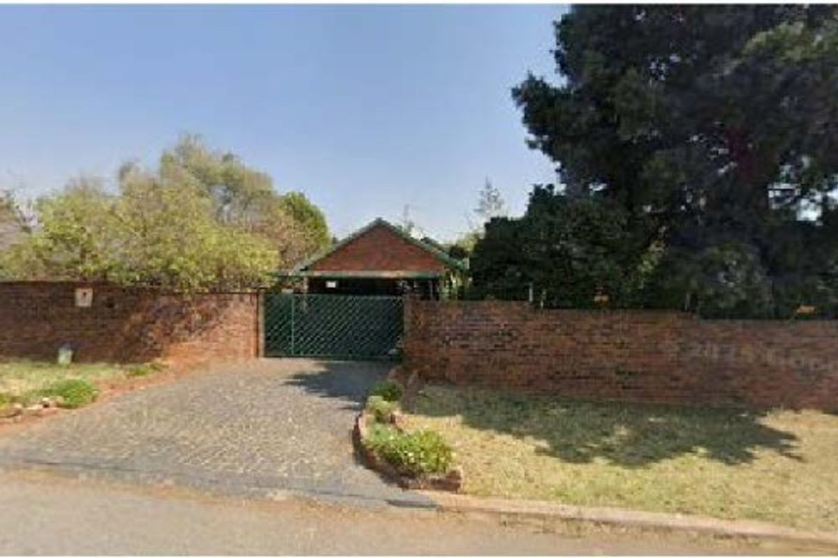 House For Sale in Norkem Park - Photo 4