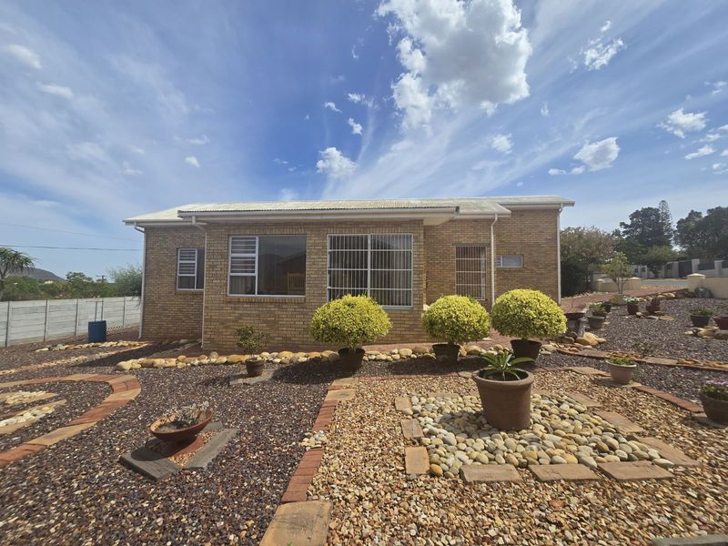 House For Sale in Bonnievale Central - Photo 2