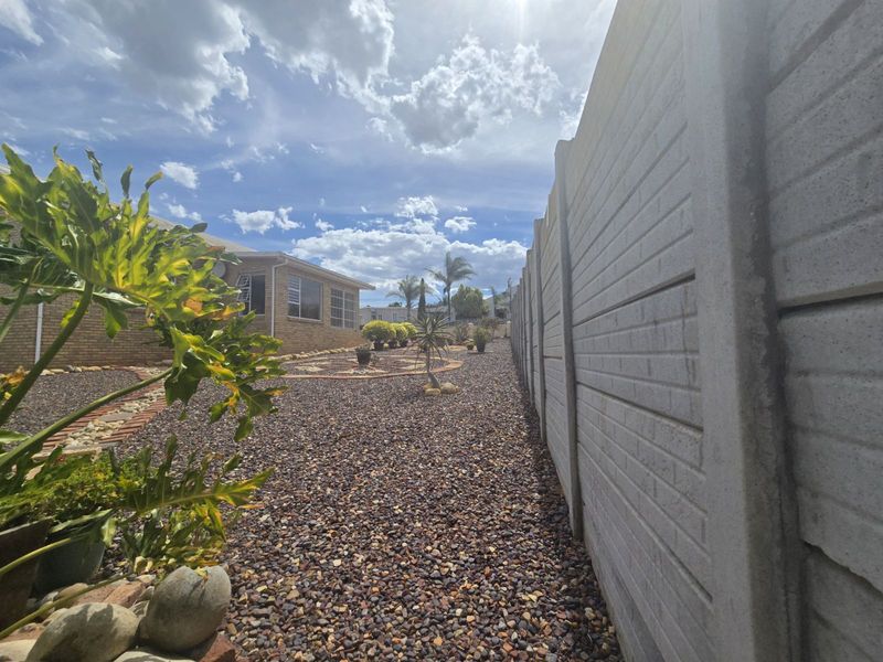 House For Sale in Bonnievale Central - Photo 10