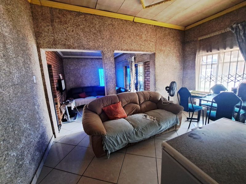 House For Sale in Mamelodi - Photo 7