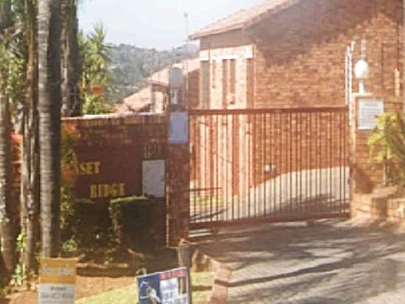 Apartment For Sale in Rangeview - Photo 2