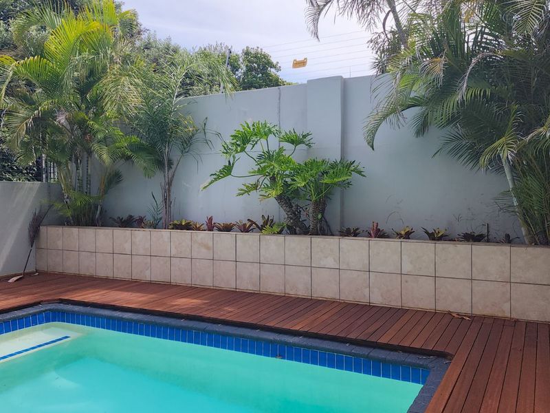 Townhouse For Sale in Sheffield Beach - Photo 6