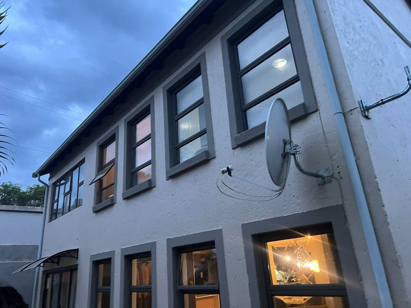 House For Sale in Clarina - Photo 2