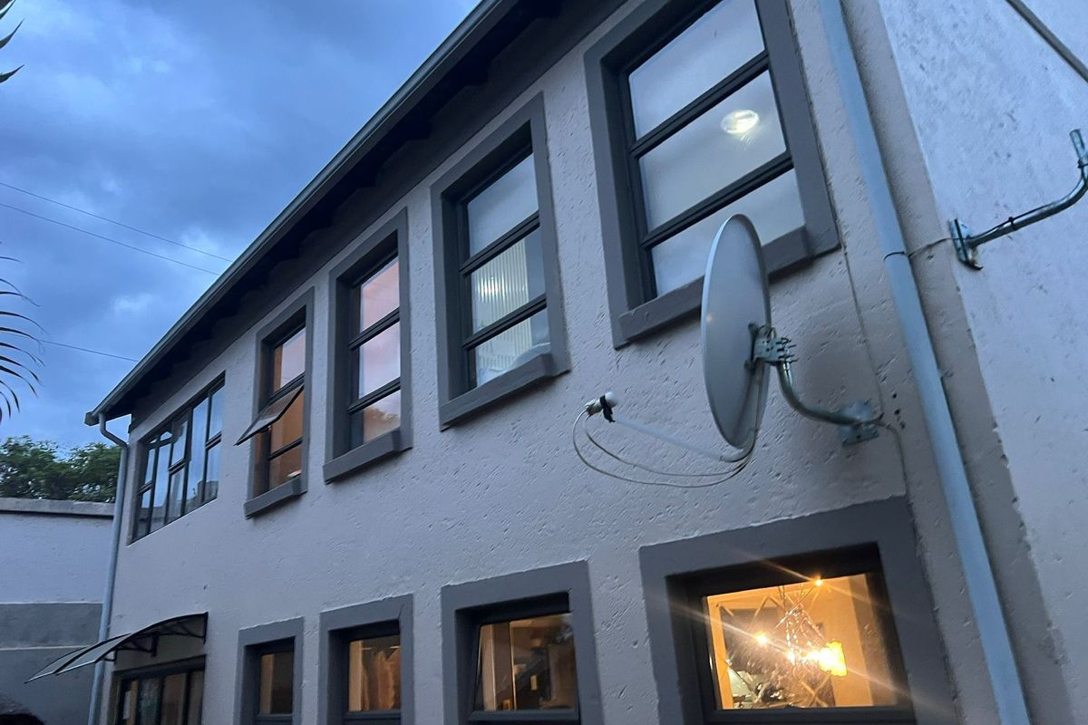 House For Sale in Clarina - Photo 2