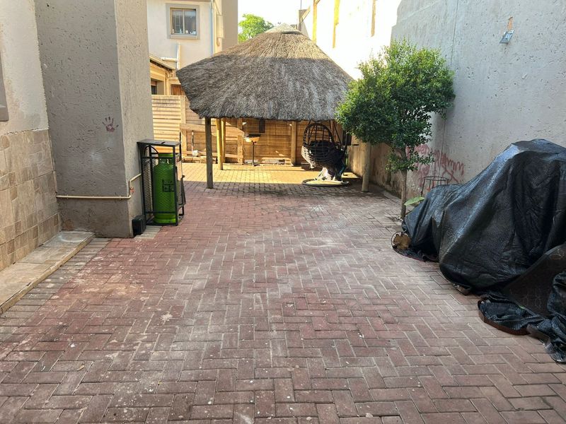 House For Sale in Clarina - Photo 6