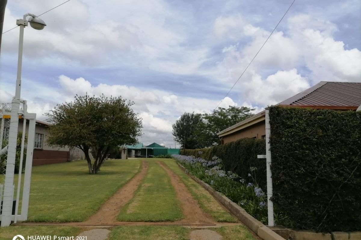 House For Sale in Marquard Central - Photo 3