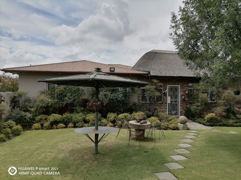 House For Sale in Marquard Central - Photo 2