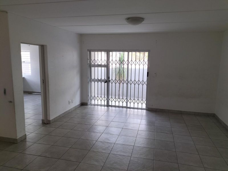 Apartment To Rent in Brixton - Photo 3