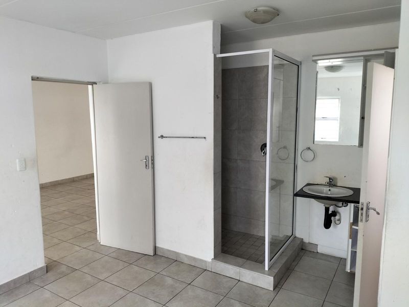 Apartment To Rent in Brixton - Photo 9