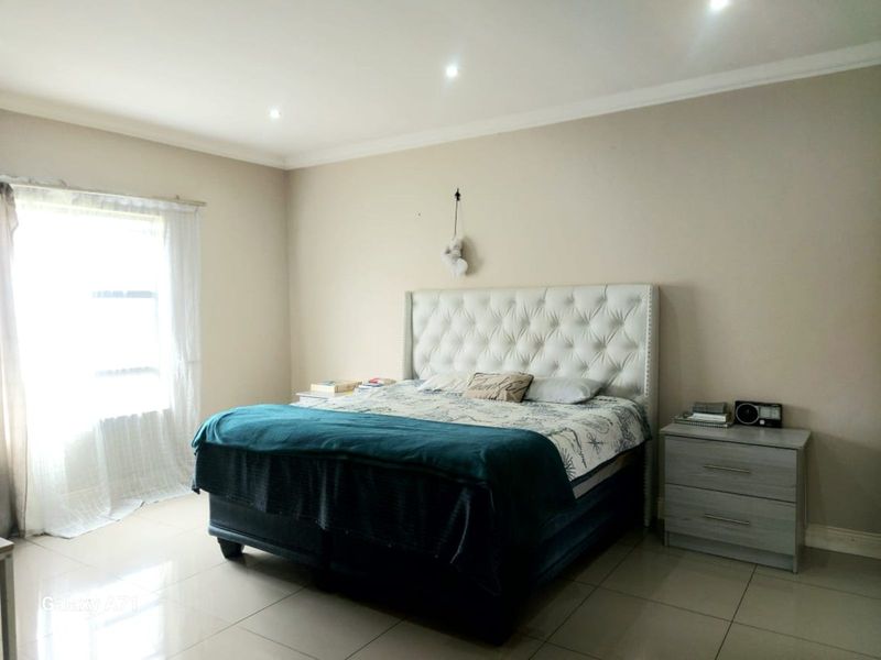 House For Sale in Savannah Country Estate - Photo 7