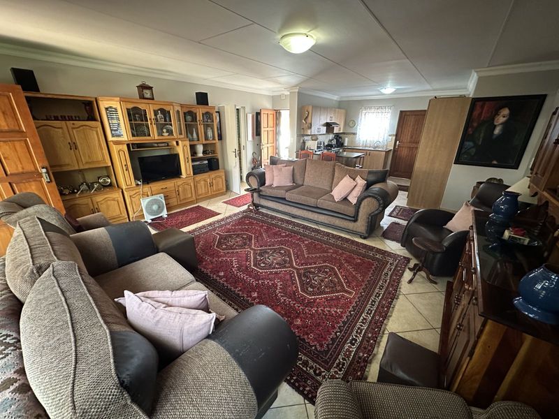 Townhouse For Sale in Montana Tuine - Photo 8