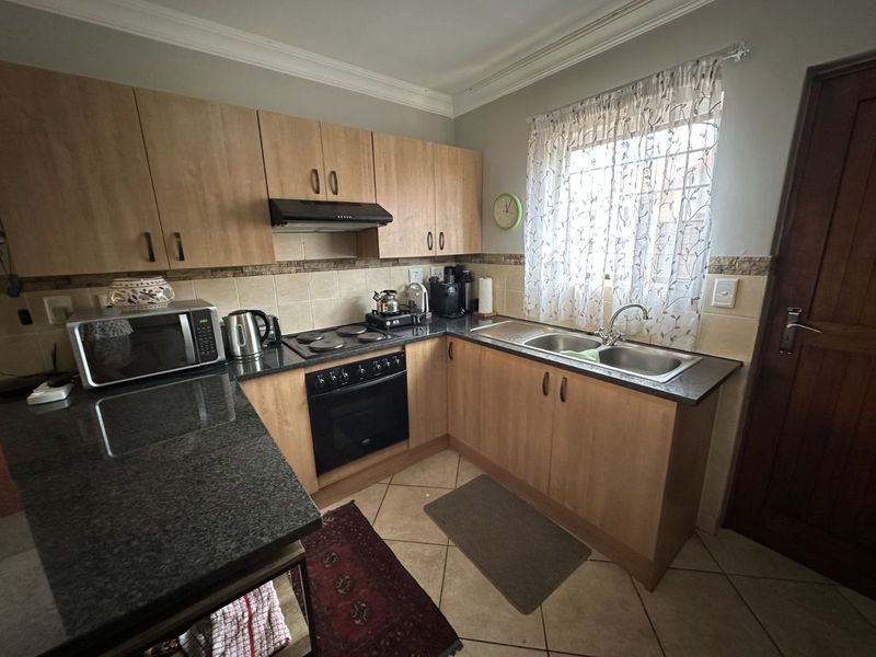 Townhouse For Sale in Montana Tuine - Photo 6