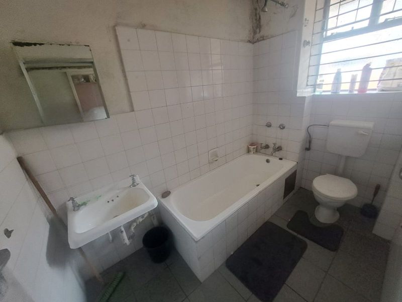 Apartment For Sale in Muckleneuk - Photo 8