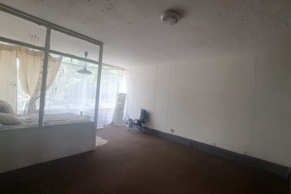 Apartment For Sale in Muckleneuk - Photo 3