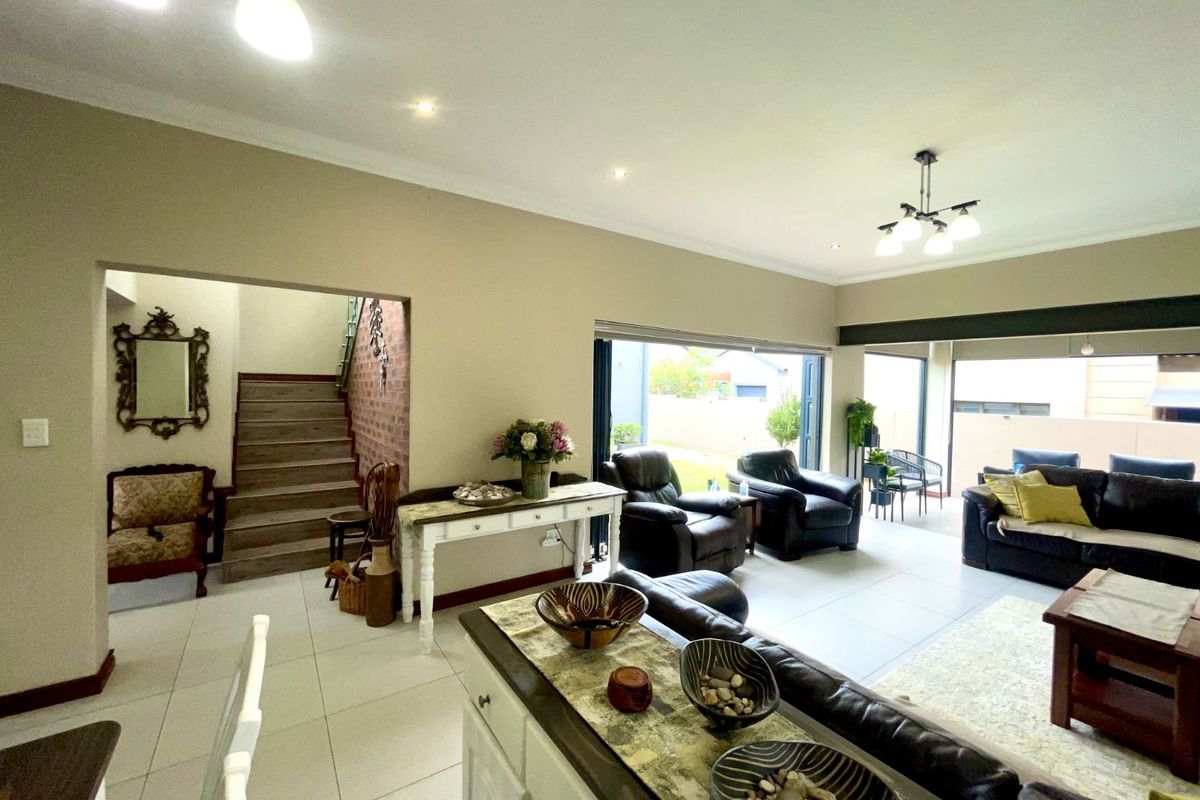 House For Sale in Midstream Ridge Estate - Photo 4