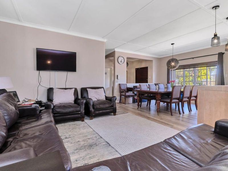 House For Sale in Parkmore - Photo 6