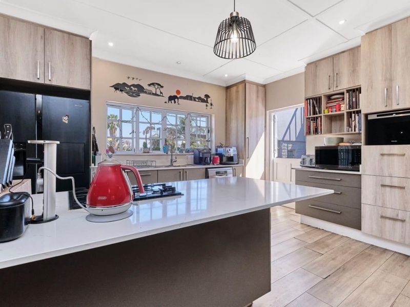 House For Sale in Parkmore - Photo 8