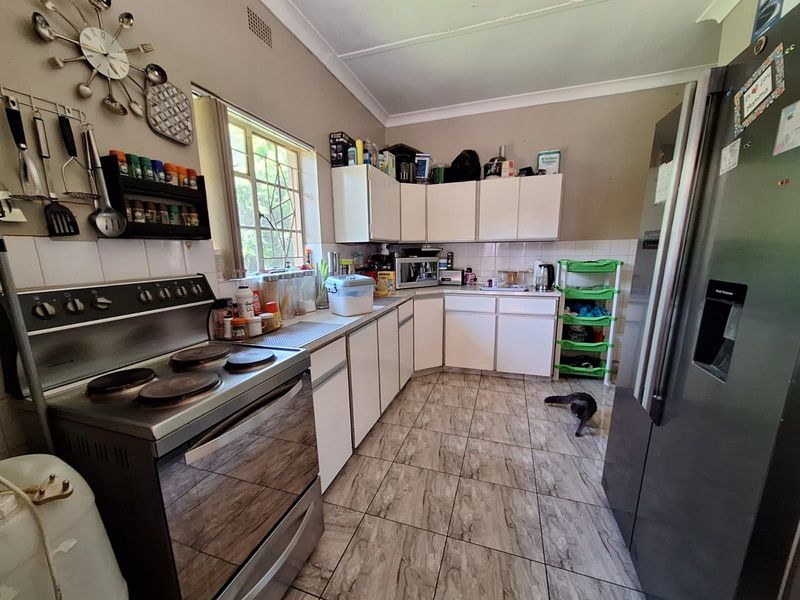 House For Sale in Cullinan Central - Photo 3