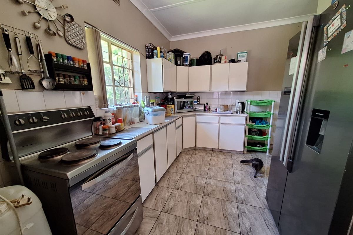 House For Sale in Cullinan Central - Photo 3