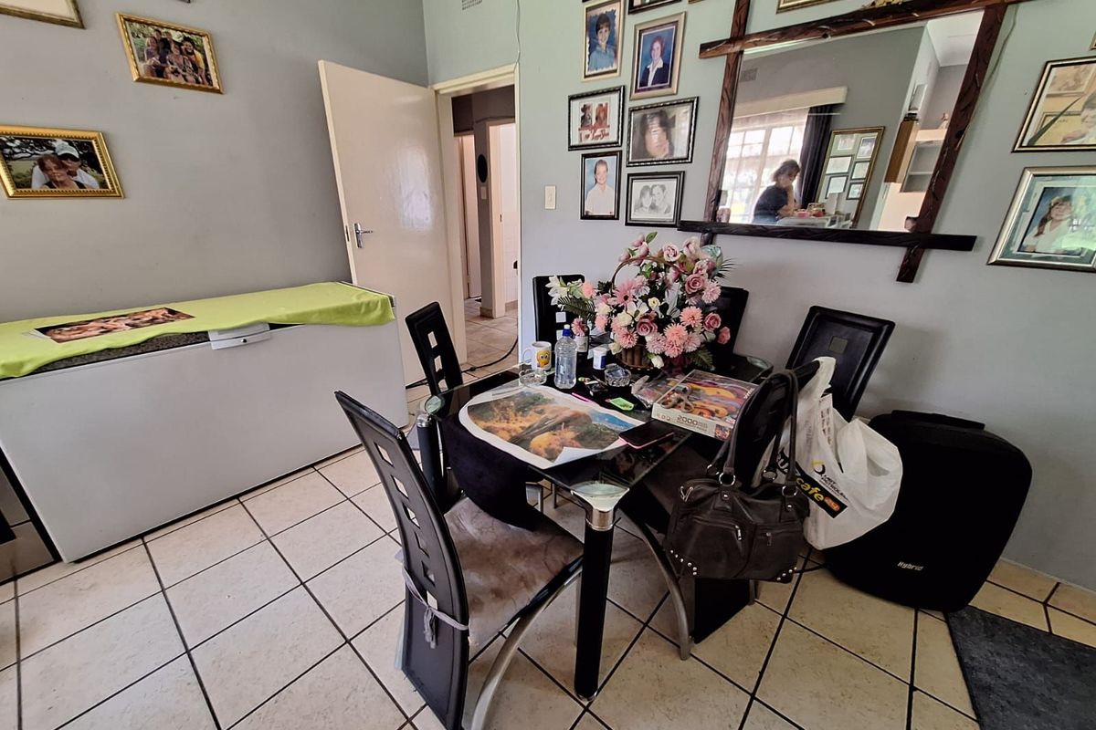 House For Sale in Cullinan Central - Photo 5