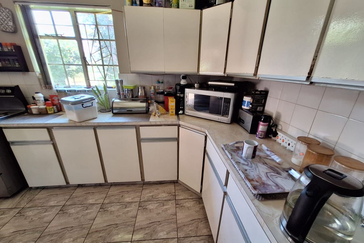 House For Sale in Cullinan Central - Photo 4