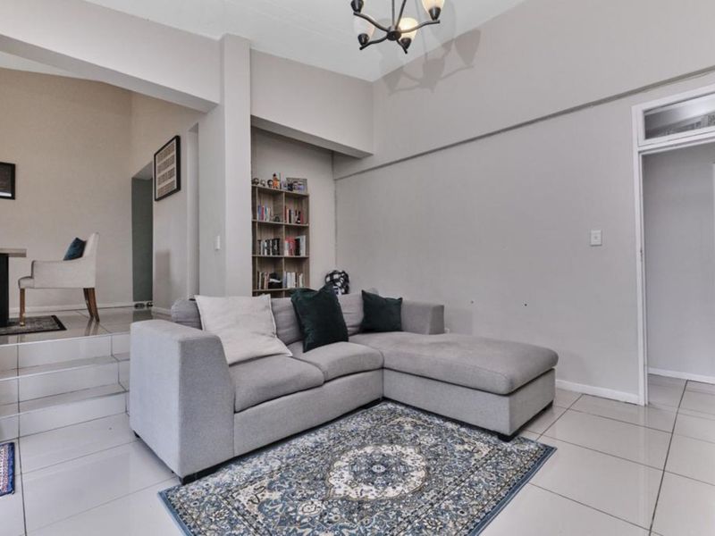 Townhouse For Sale in Bryanston - Photo 10