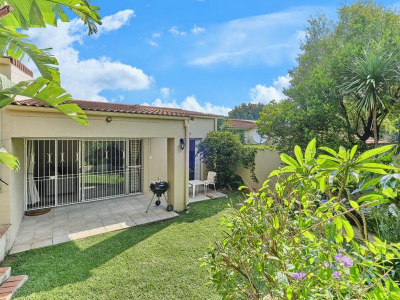 Townhouse For Sale in Bryanston - Photo 6