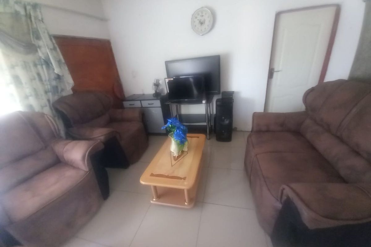 House For Sale in Mankweng - Photo 5