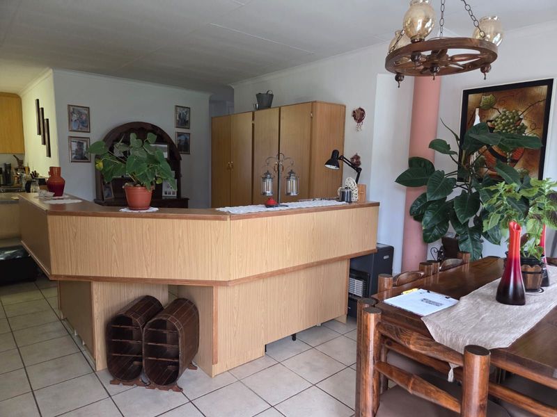 House For Sale in Flora Park - Photo 6