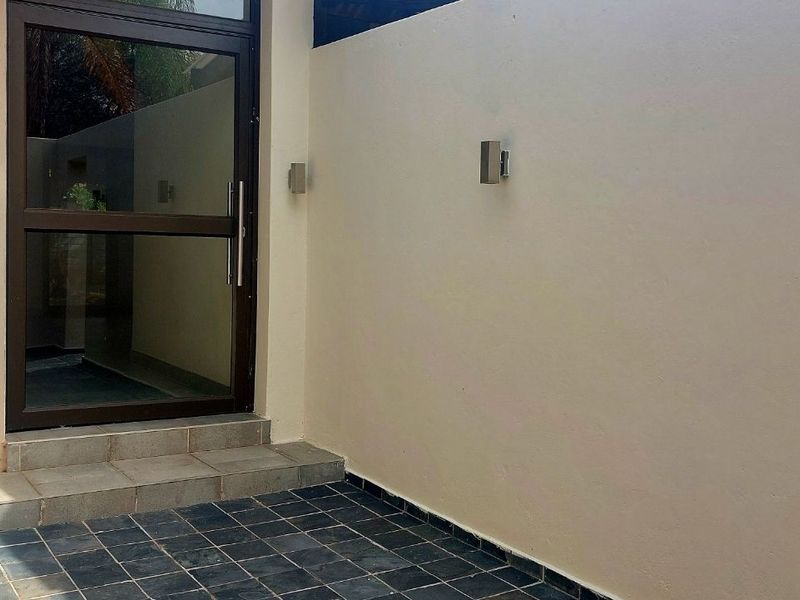 House For Sale in Fauna Park - Photo 5
