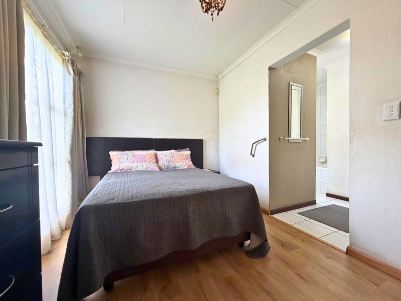 Townhouse For Sale in Randpark Ridge - Photo 7