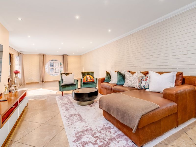 Townhouse For Sale in Krugersdorp North - Photo 10