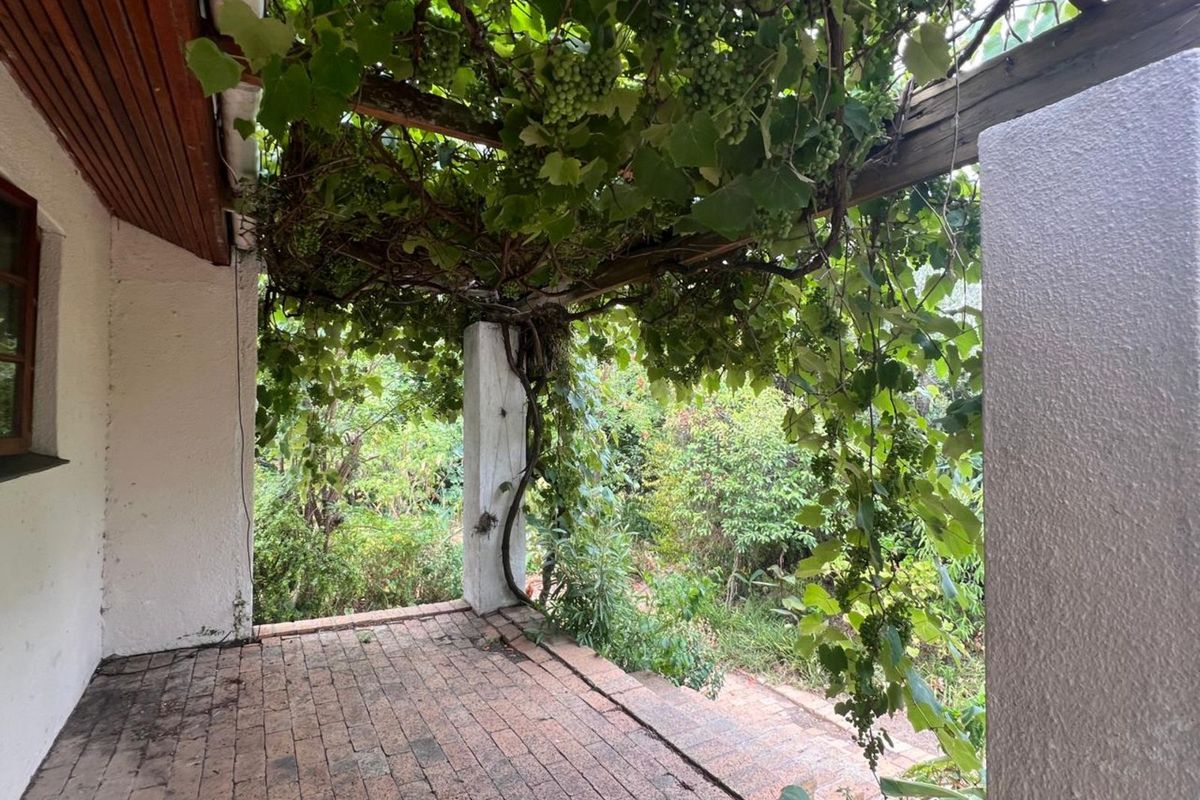 House For Sale in Montclair - Photo 3