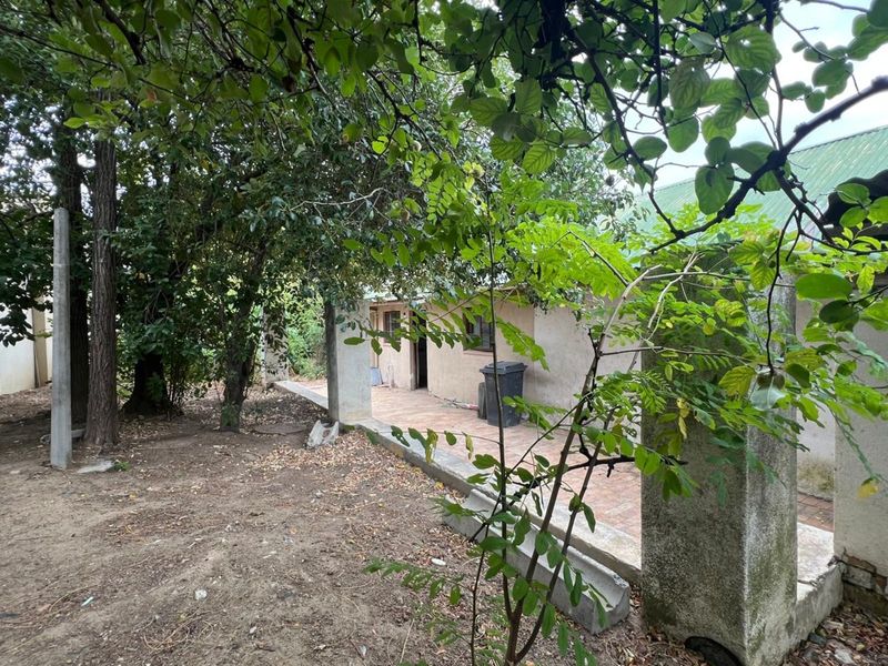 House For Sale in Montclair - Photo 2