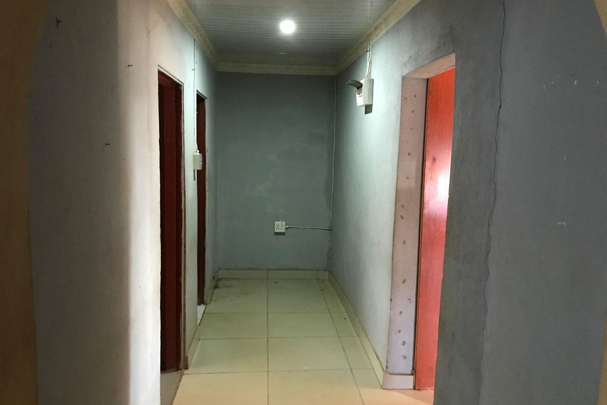 House For Sale in Utlwanang - Photo 4