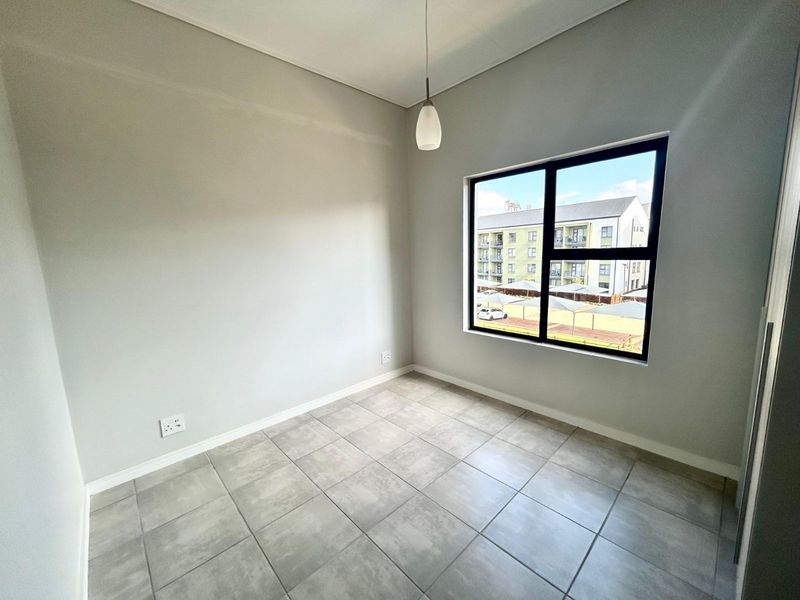 Apartment To Rent in Mooikloof - Photo 8