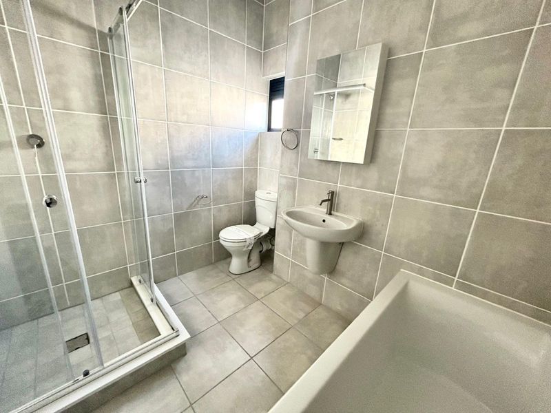 Apartment To Rent in Mooikloof - Photo 9